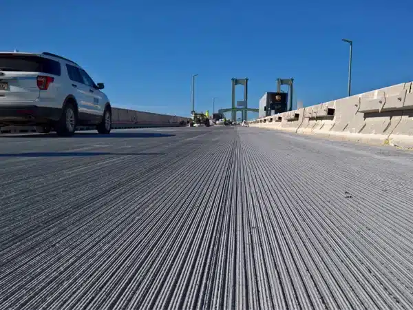 superplasticizer application in High-Performance Concrete